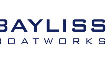 text saying bayliss boatworks