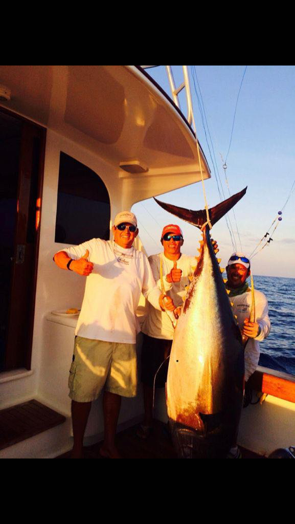 Nelson Munoz and Daniel Munoz with a 268 pound yellow fin tuna caught on 30 pound test on Tijereta in Costa Rica about 2011