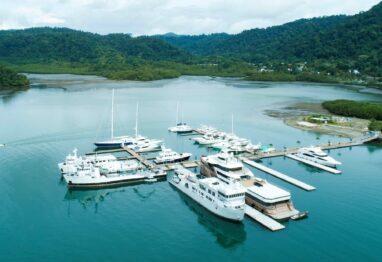 Golfito Marina
