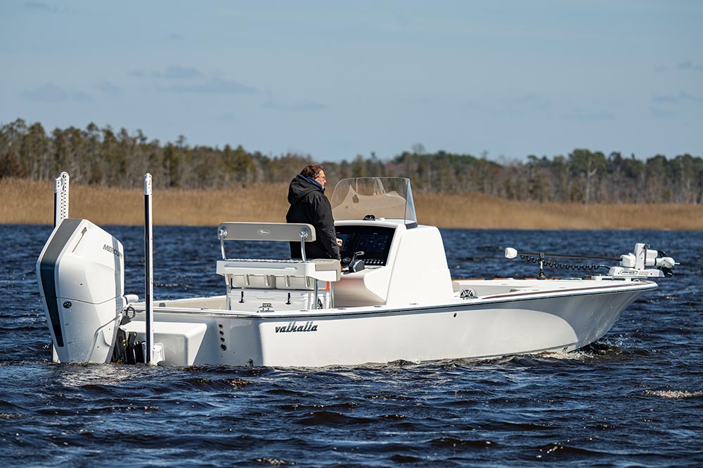 Valhalla Boatworks v28 starboard side 