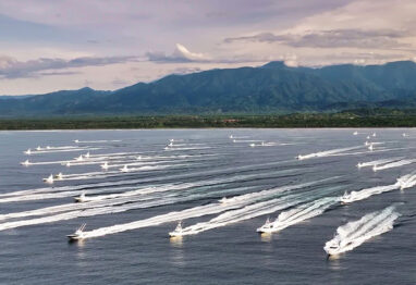 Pelagic Rockstar Offshore Tournament boat running out