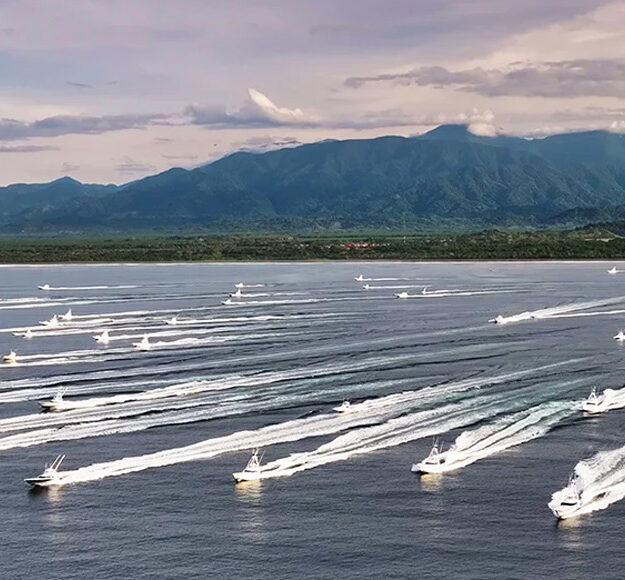 Pelagic Rockstar Offshore Tournament boat running out