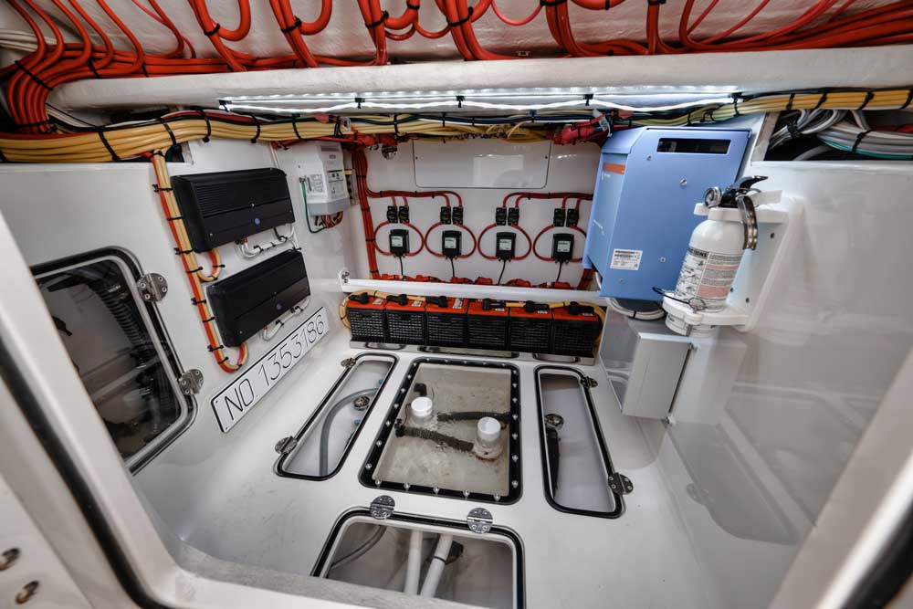 Sparks 46 Center Console looking in the aft lazarette