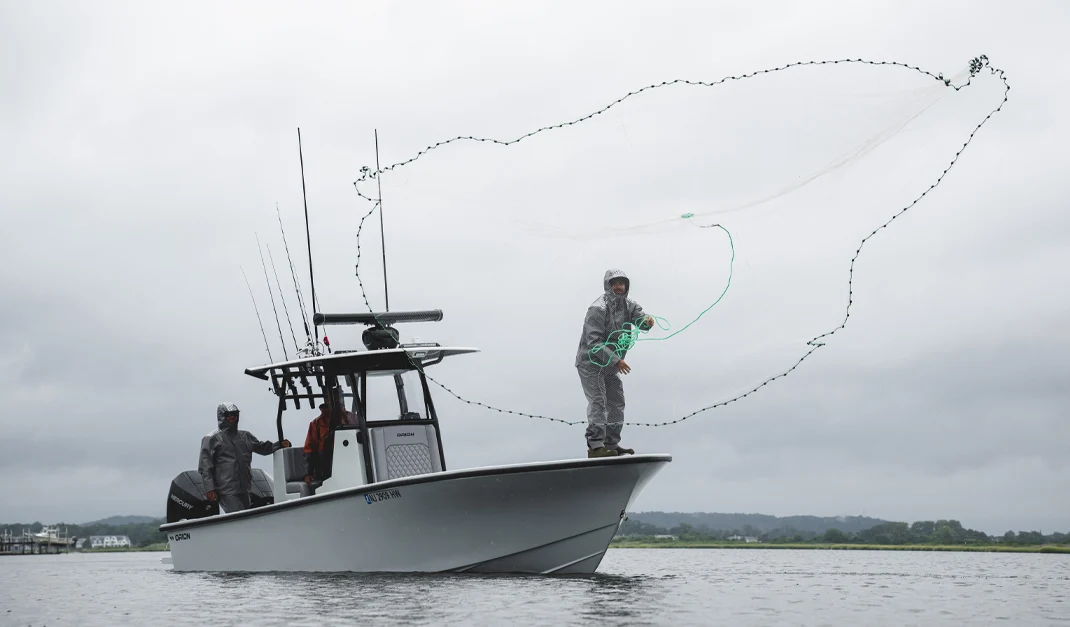 a guy throwing a cast new